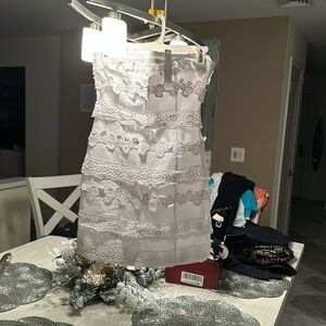 NWT Women’s white dress cotton, nylon, spandex sz small boutique brand “do &be”